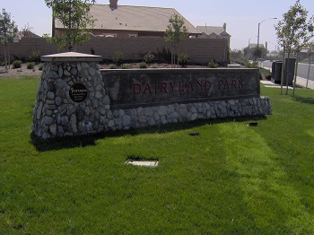 dairy land park sign